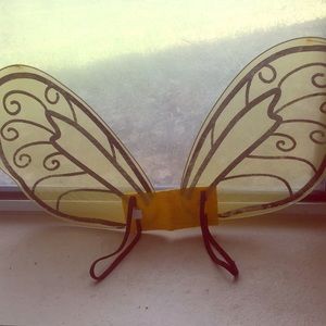 Bumble bee wings (costume)